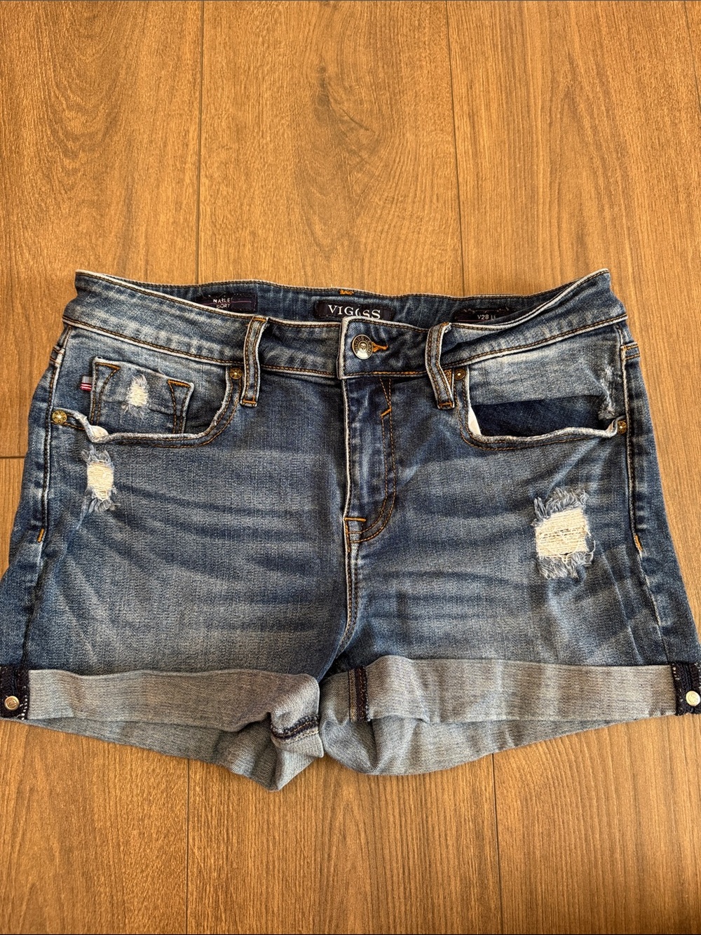 Vigoss Mid Rise Distressed Marley Shorts Size 28